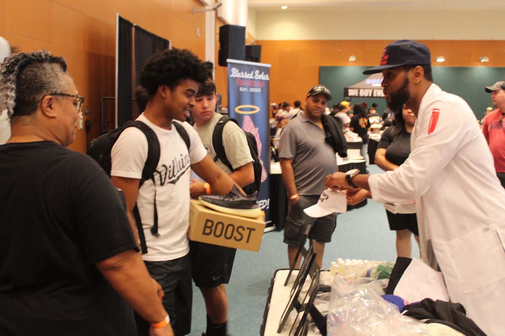 Jus Nice Sneaker Convention in Wildwood5412.JPG